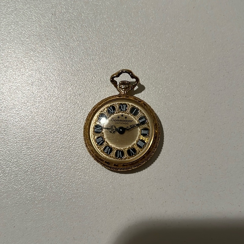Vintage pendant watch